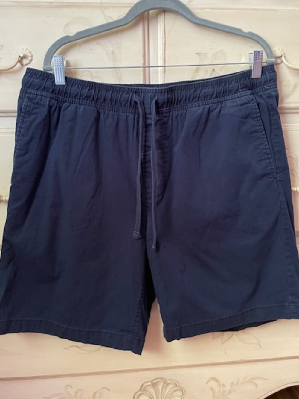 Banana Republic Mens Drawstring Shorts in Navy- Size Large